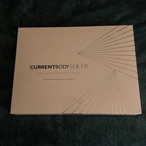 CurrentBody Skin LED Light Therapy Mask - White